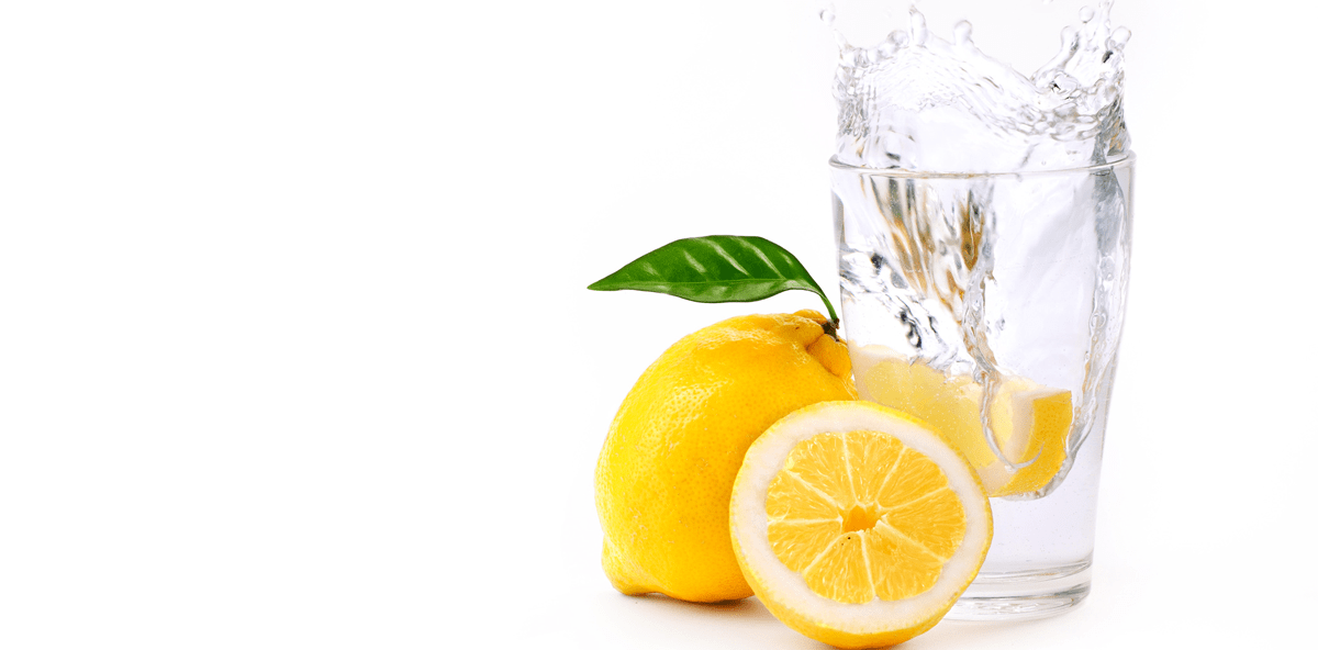Fiese Säure: Zitronenwasser schädigt Zähne