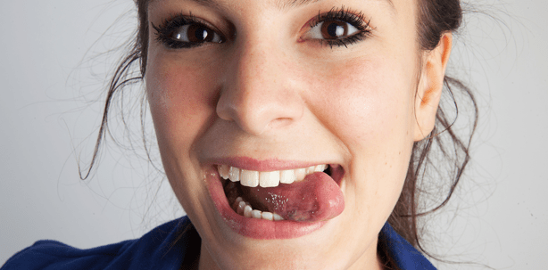 Zunge kann Vitamin- oder Nährstoffmangel anzeigen