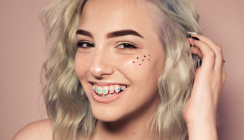 3M Aktion: Keramikbrackets mit farbigen Ligaturen