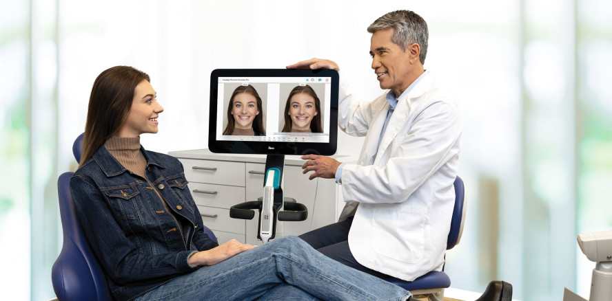 Kommunikation auf einem neuen Level: mit dem Invisalign Outcome Simulator