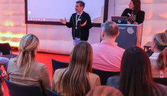 BLZK campus auf den infotagen FACHDENTAL in München