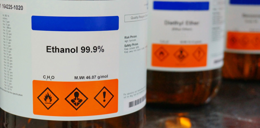 BZÄK: Ethanol als Desinfektionsmittel darf nicht verboten werden