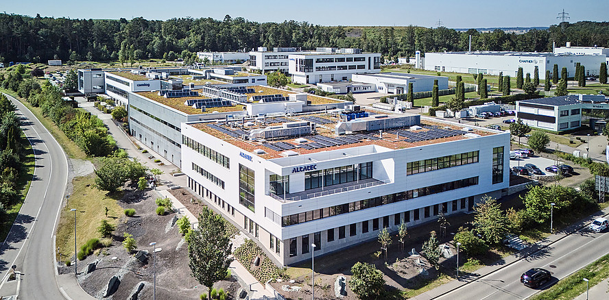 Zukunftsorientiert aufgestellt: Camlog launcht neue Lösungen