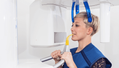 Ein Plädoyer für Implantatnavigation ohne DVT und Schablonen