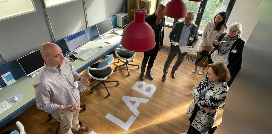 CompuGroup: Mit digitalen Helfern Patient:innen besser versorgen