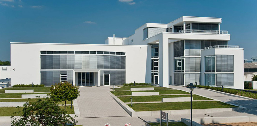 CGM bündelt Datenlösungen und beruft Daniela Hommel als CFO