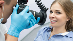 Say „cheese“! Interdentale 2023: Dentalfotografie im Februar