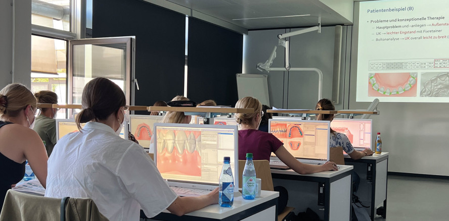 Die spannende Welt der Kieferorthopädie bei Dentaurum entdecken