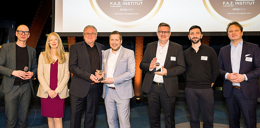 Dentsply Sirona in Deutschland als „Service Champion“ ausgezeichnet 