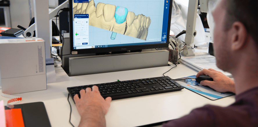 Stark in der Dentalbranche: Die HWK Freiburg und EMUGE-FRANKEN