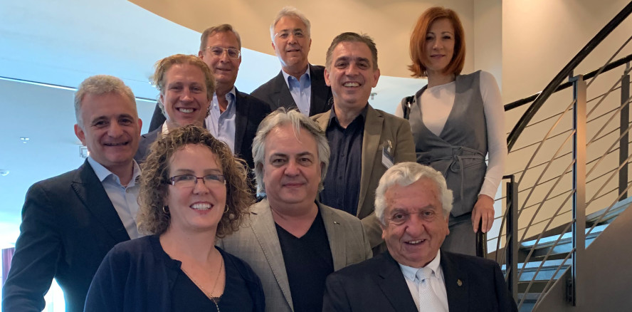 Große Nachfrage nach implantologischer Fortbildung