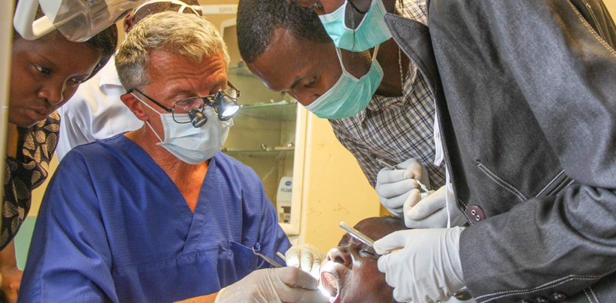 Neue Kooperation zwischen Dentists for Africa e.V. und DGOI