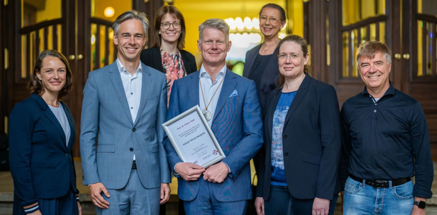 Vorstandswechsel bei der DGZ: Prof. Paris ist neuer Präsident