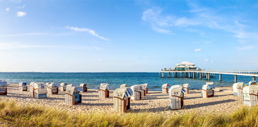 Keramikimplantate im klinischen Alltag – Theorie und Praxis