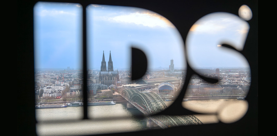 Henry Schein auf der Internationalen Dental-Schau 2025