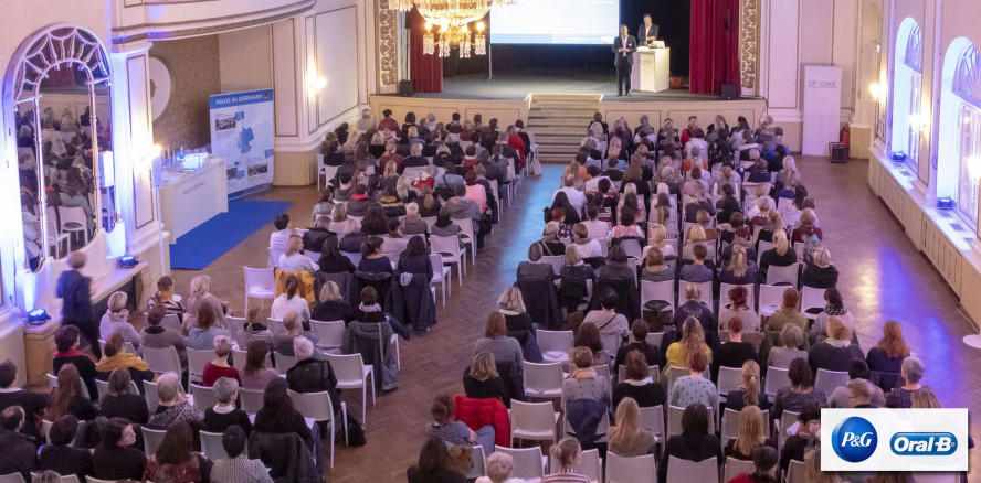 Besucherrekord: Oral-B® UP TO DATE Fortbildungsreihe