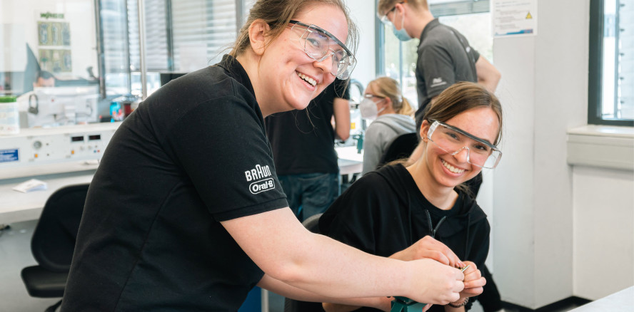 Girls' Day 2022: P&G gibt Einblicke in technische Berufe