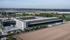 Made in Germany: SCHOTT weiht neues Werk in Mühlheim ein