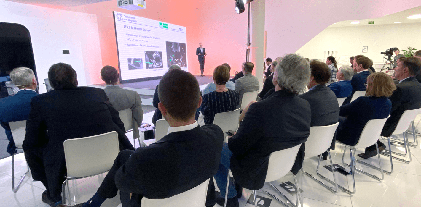 Erstes Scientific Symposium zu MRT in der Zahnmedizin