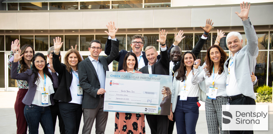 World Smile Day®: Dentsply Sirona spendet für ein gesünderes Lächeln