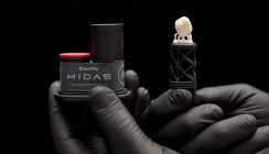 SprintRay erhält EU-MDR-Zulassung für OnX Tough 2 und Ceramic Crown