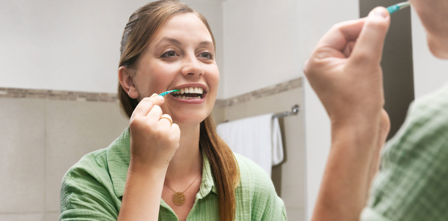 Risikofaktor Zahnzwischenraum – mehr als nur Oberflächenpflege