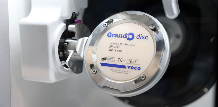 VOCO und Dental Machine by TECNO-GAZ starten neue Kooperation