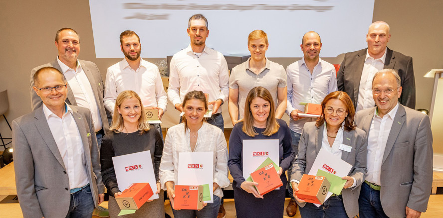 Jubilarfeier: W&H ehrt 58 langjährige Mitarbeiter*innen