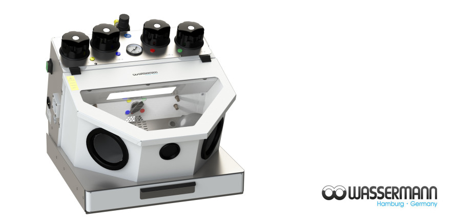 2, 3 oder 4: Feinstrahlgeräte von Wassermann an Laborbedarf angepasst