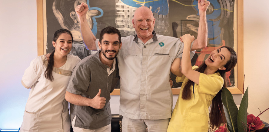 „Kein einziger Periimplantitis-Fall mit Patent™ Implantaten seit 15 Jahren“