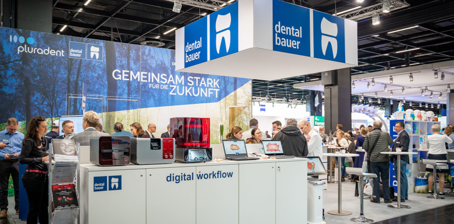 Digitale Zahnheilkunde live erleben – mit der Roadshow von dental bauer