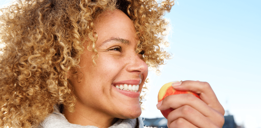 DENTALTRADE: Herausnehmbarer Zahnersatz aus deutscher Produktion