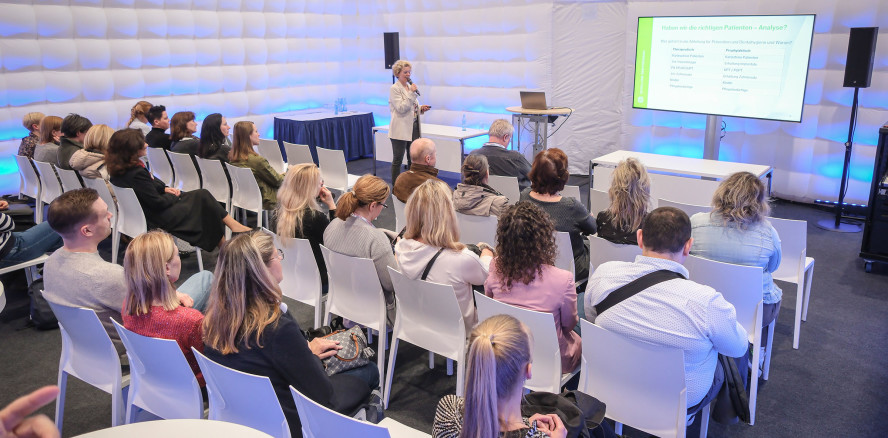 infotage FACHDENTAL Frankfurt: Fortbildung im Fokus