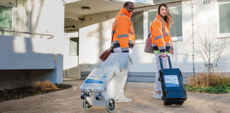 Praxis Backstage: „Wir sind fünf Tage die Woche im Einsatz“