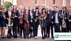 praxisHochschule feiert Examensfeier des Modellstudiengangs Pflege (B. Sc.)