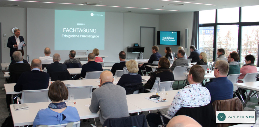 Fachtagung „Erfolgreiche Praxisabgabe“ bei van der Ven