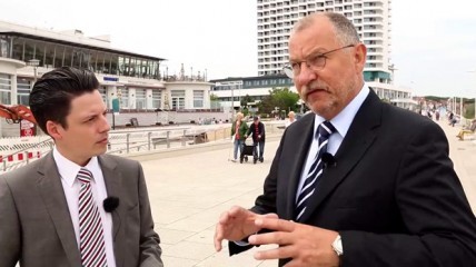 Die Kieferhöhle in der Implantologie: Interview Prof. Dr. Hans Behrbohm