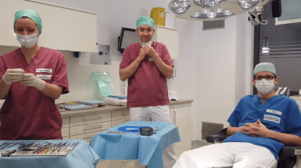 Behind the scenes @CAMLOG Live-OP Dr. Theodor Thiele