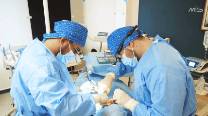 MIS 100 Implant Challenge – In 6 Modulen zum Implantatexperten