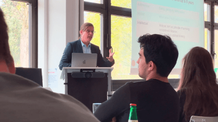Interdentale 2023 von DMG bot Einblick in Kinderzahnheilkunde