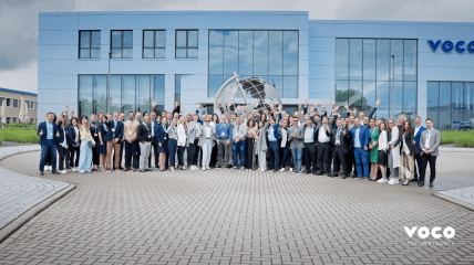 Internationale Elite der Dentalbranche zum Dialog bei VOCO